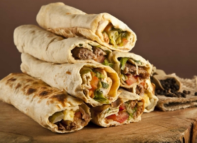 Veggie_Roll_Ups_Hummus02